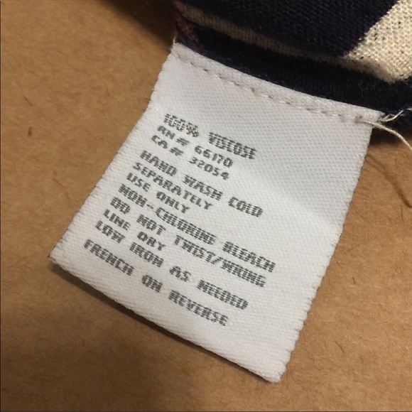 Urban Outfitters Cooperative Heart Print Skirt - Picture 7 of 8